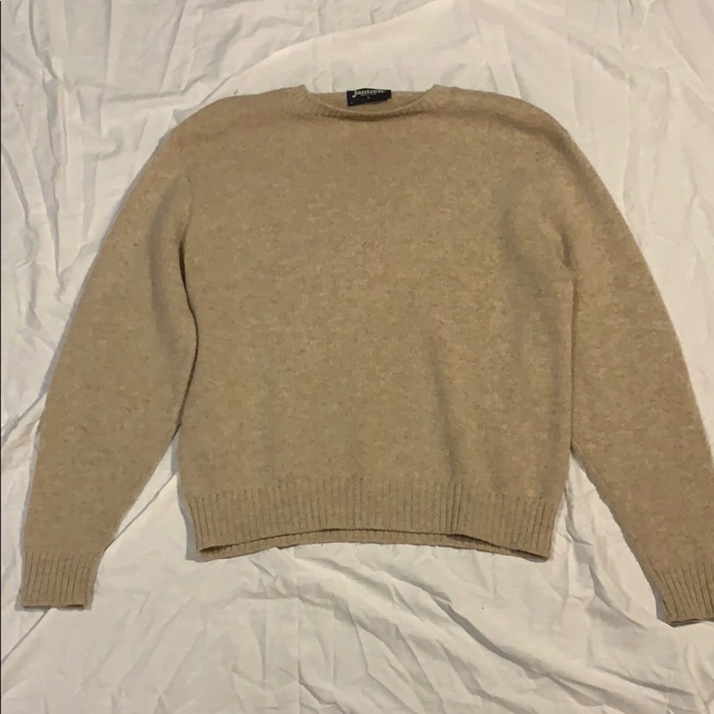 Simple oversized knitted crew neck sweater
